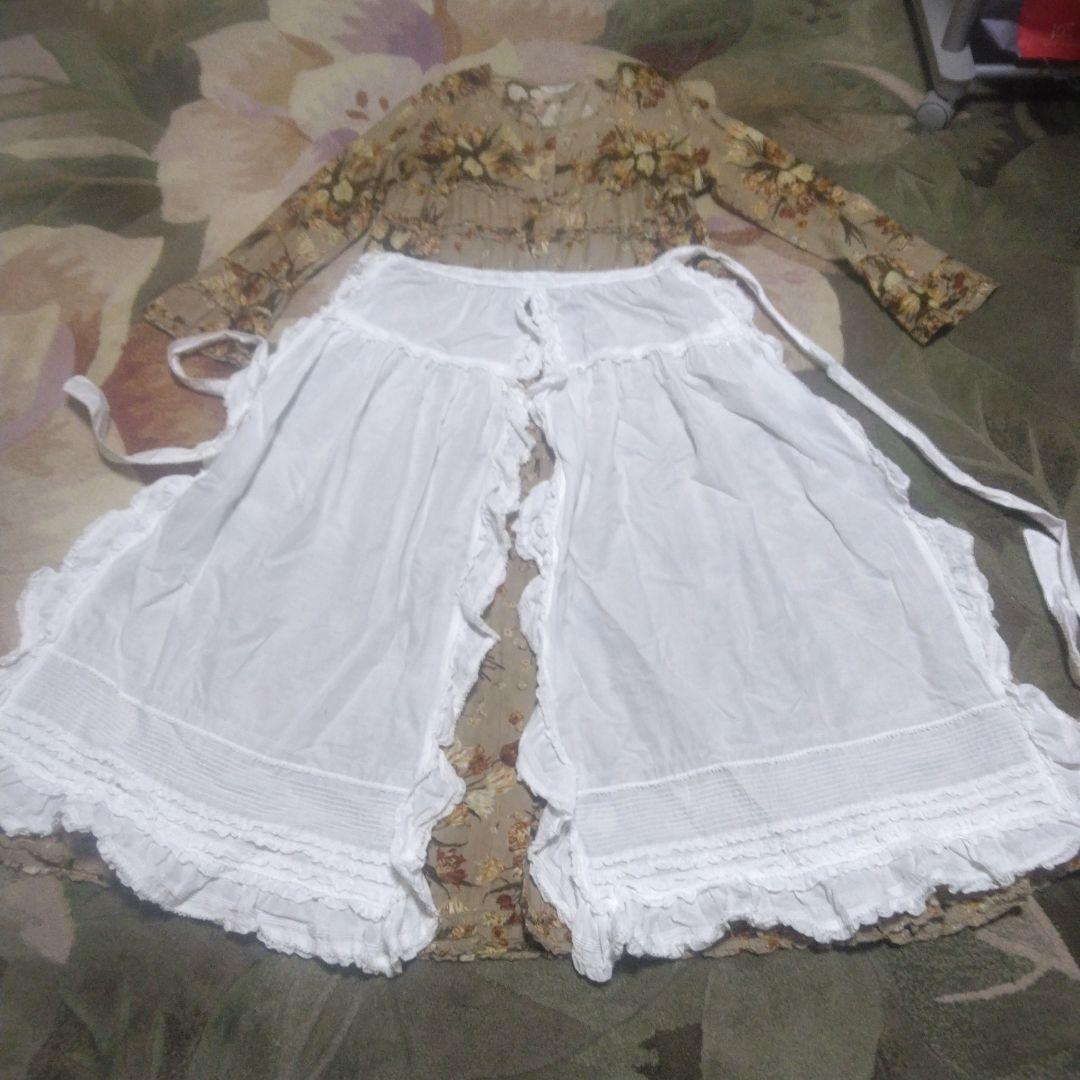 夏セール　ピンクハウス　希少　激かわエプロン型ダブリエホワイト