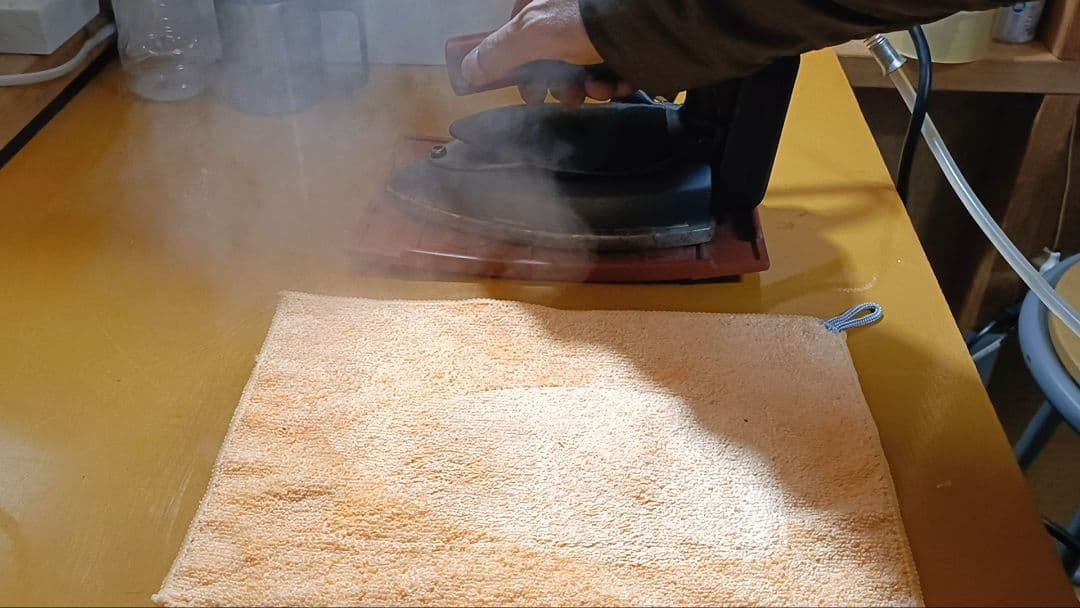 直本工業 ナオモトアイロン（タンク吊り下げ型）HYS-520【中古】分解清掃済