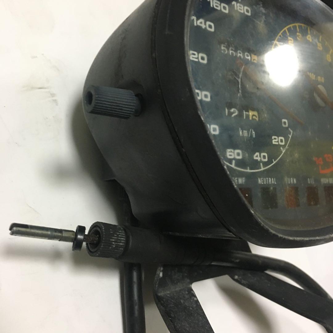 スズキカタナスピードメーター送料込み中古品