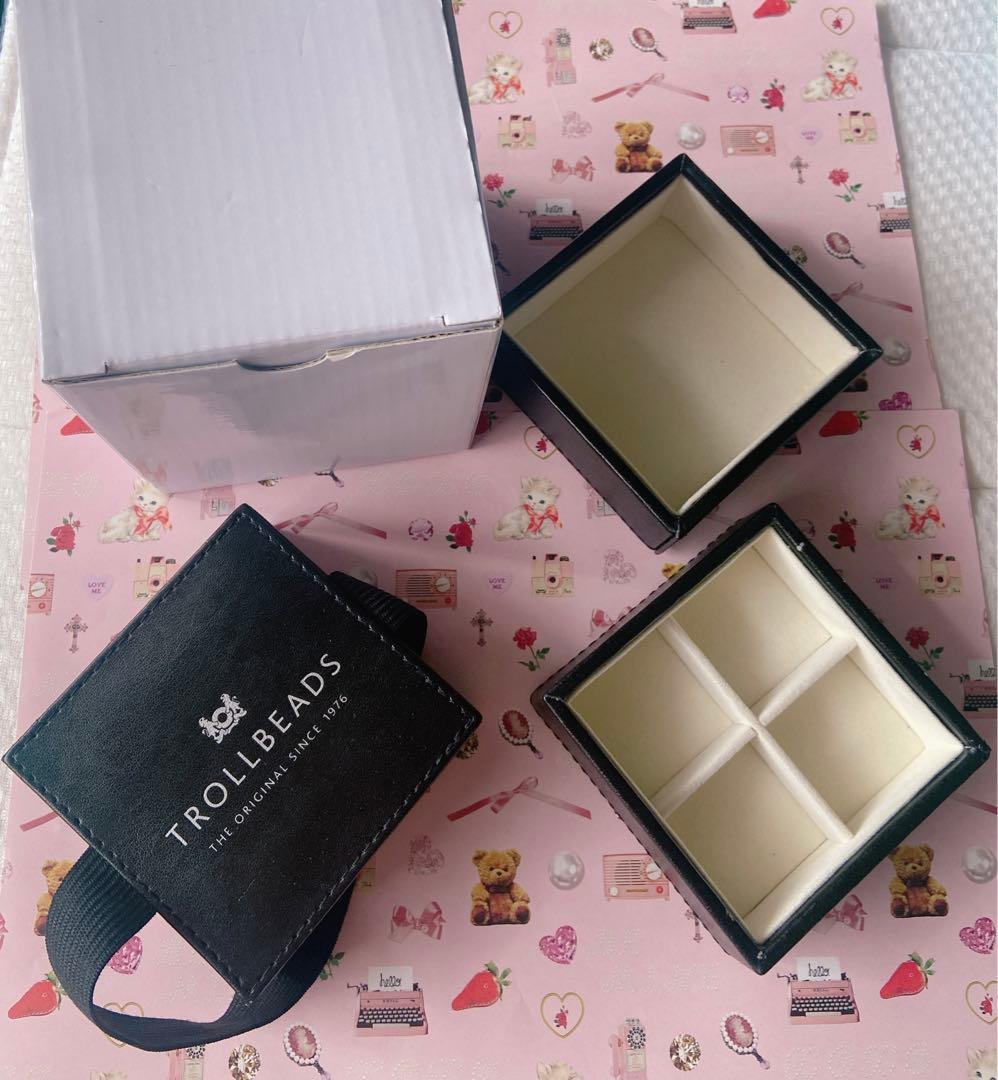 【最終値下】トロールビーズ　コレクションケース　ターコイズブルー　青　あお　黒