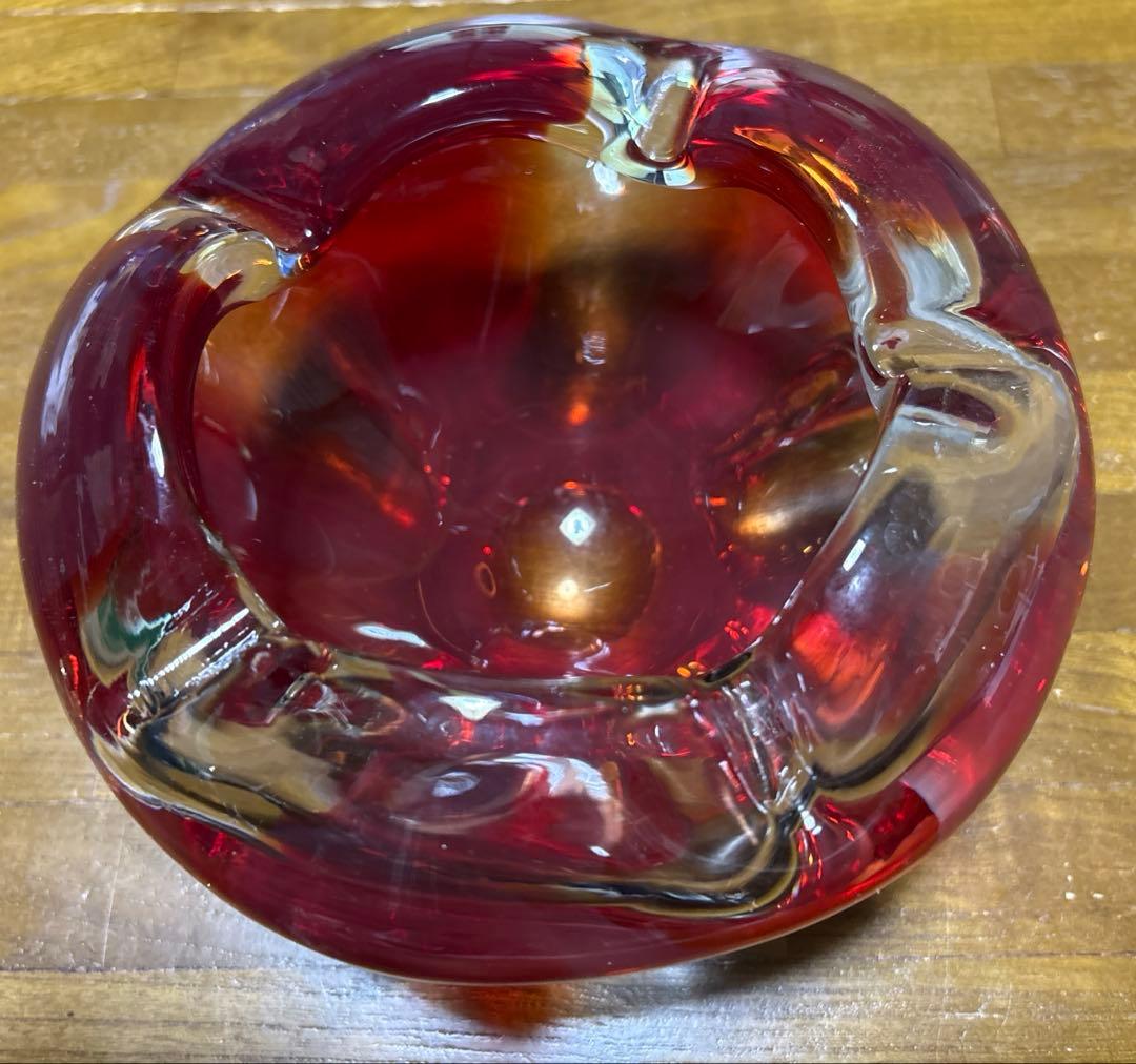 昭和レトロ　初期　曽我ガラス　灰皿