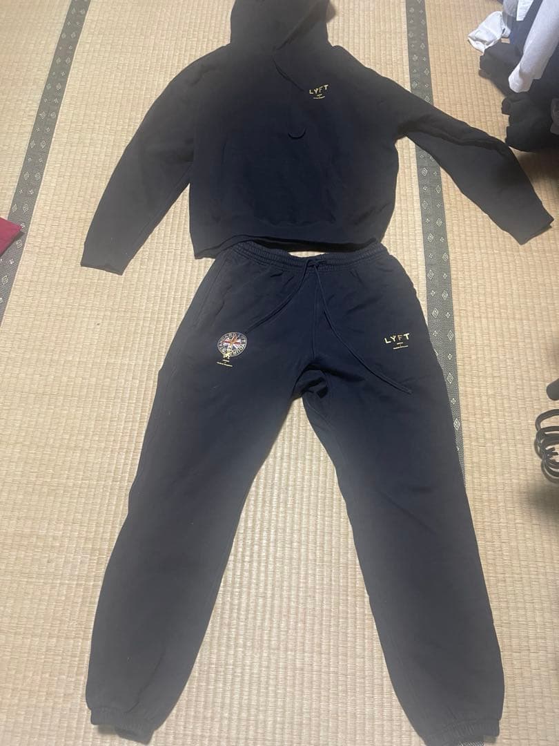 lyft パーカー セットアップ