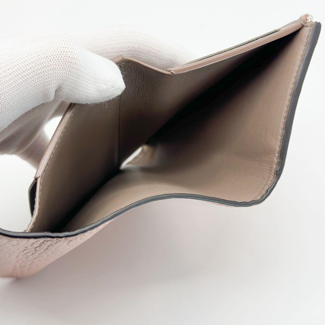 ルイヴィトン ポルトフォイユ カプシーヌ コンパクト 三つ折り トリヨン