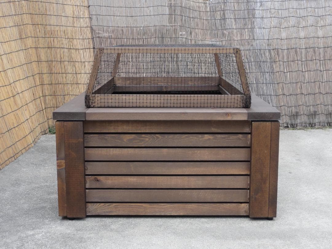 高さの有るビオトープ 80L　トロ舟＆木枠セット（3D防鳥網付き・棚付き）