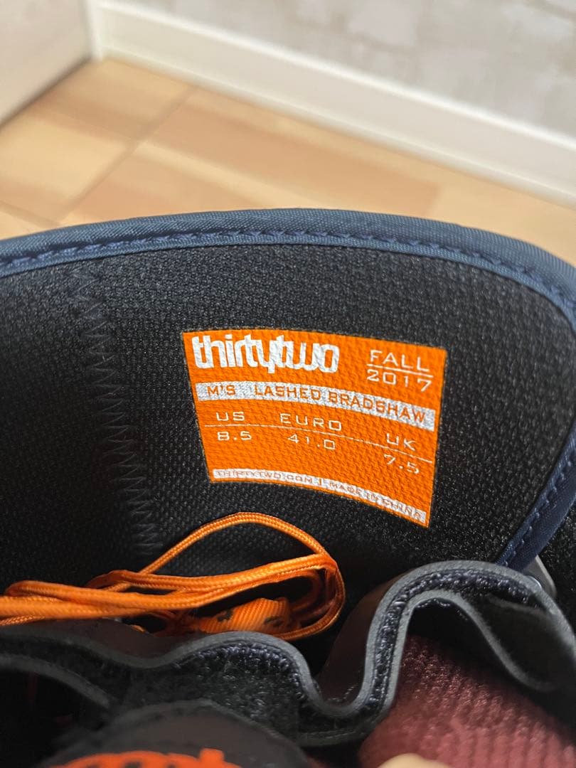 スノーボード thirtytwo LASHED BRADSHAW 16-17 US8.5