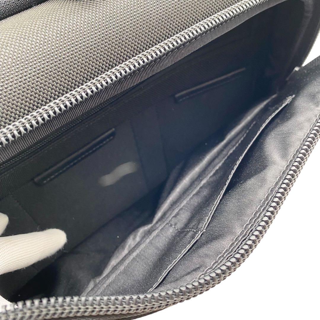 【美品】トゥミ キャリーケース ビジネスバッグ 2輪 機内持ち込み ブラック