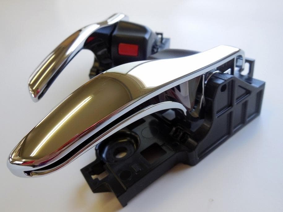 新品　80系ノア・ヴォクシー　トヨタ純正メッキインナードアハンドル　フロント左右