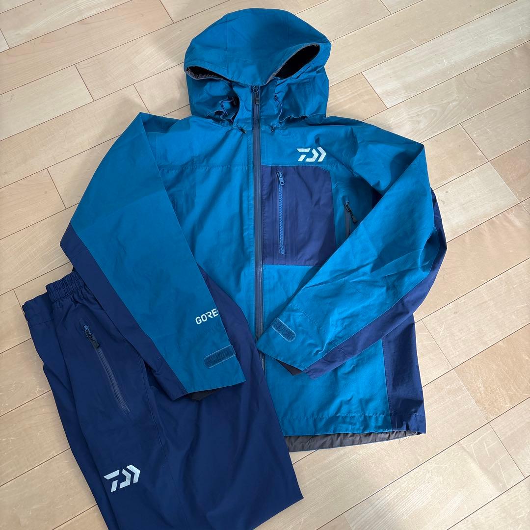 ヨッシー ☆新品☆ダイワ　プロダクト　パックライト　Mサイズ　ゴアテックス