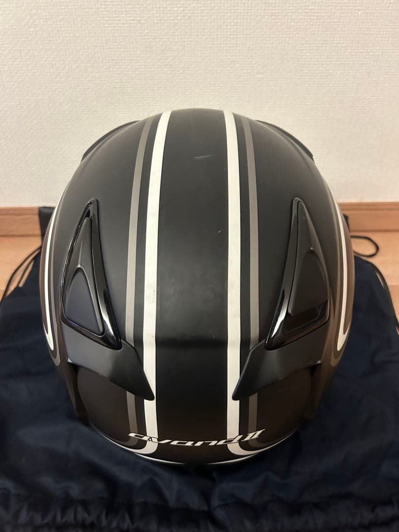 Kabuto ジェットヘルメット 黒/シルバー 収納袋付き