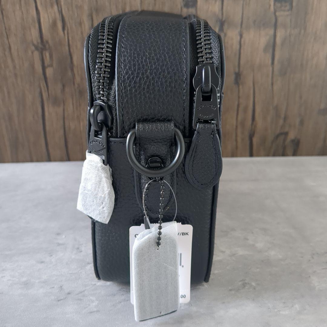 【新品】COACH　チャーター クロスボディ バッグ 24・コーチ グラフィック