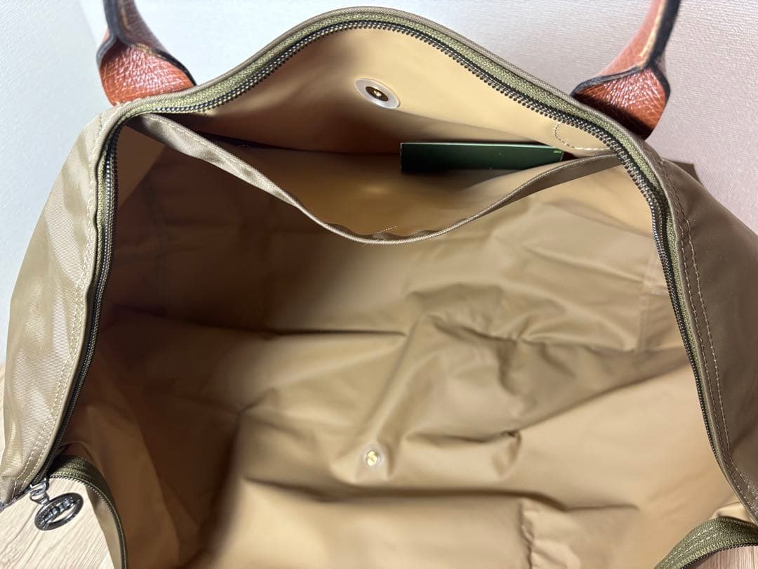 オリーブグリーン ボストンバッグ