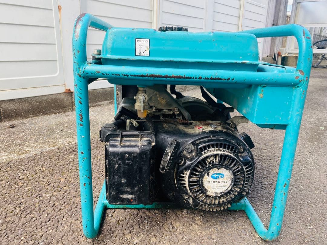 サ*ン様 Denyo 2600U2 ガソリン発電機