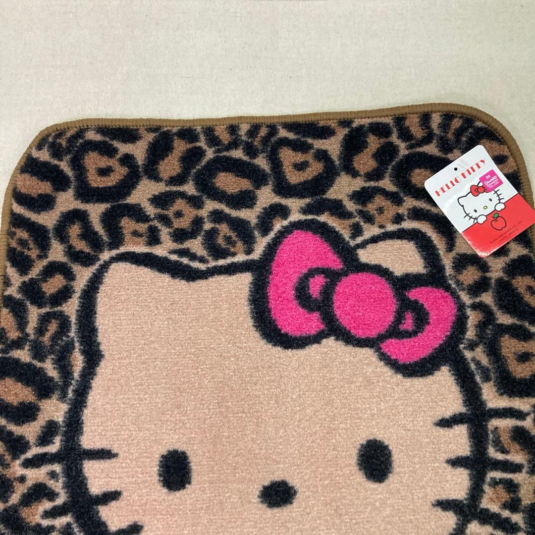 【未使用★2009年製】サンリオ　ハローキティ　マット　フロントマット　ヒョウ①