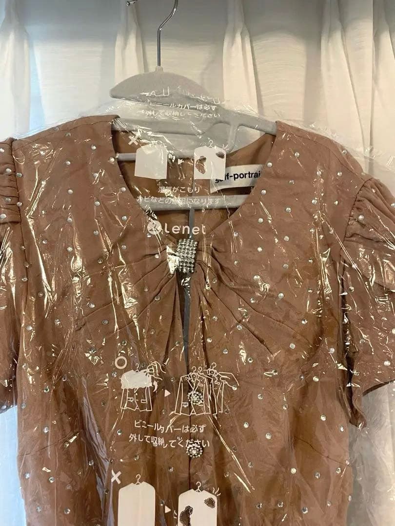 美品✨Self-portrait ビジュ　ワンピース　パフ