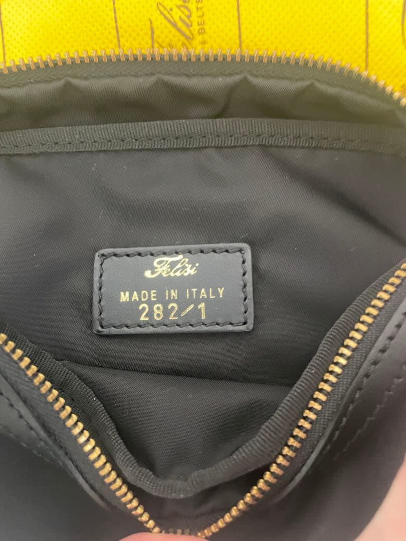 フェリージ Felisi 282/1 ナイロンレザーポーチ スクエア型 ブラック