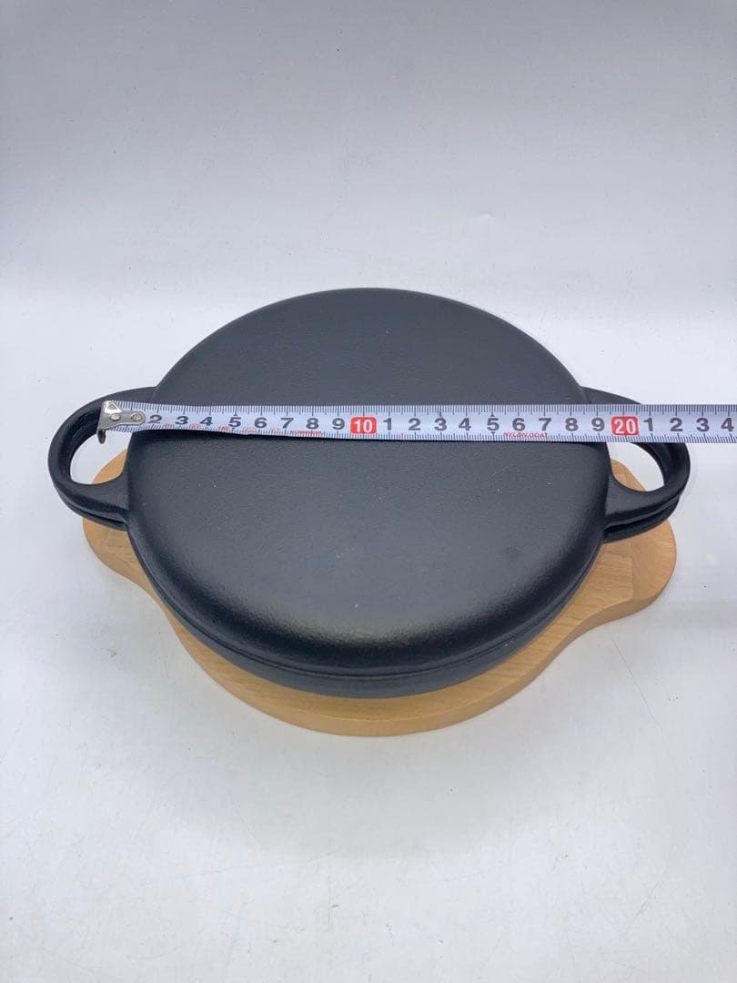 新品　盛栄堂　南部鉄器　ニューラウンド万能鍋（大）　未使用　木皿付