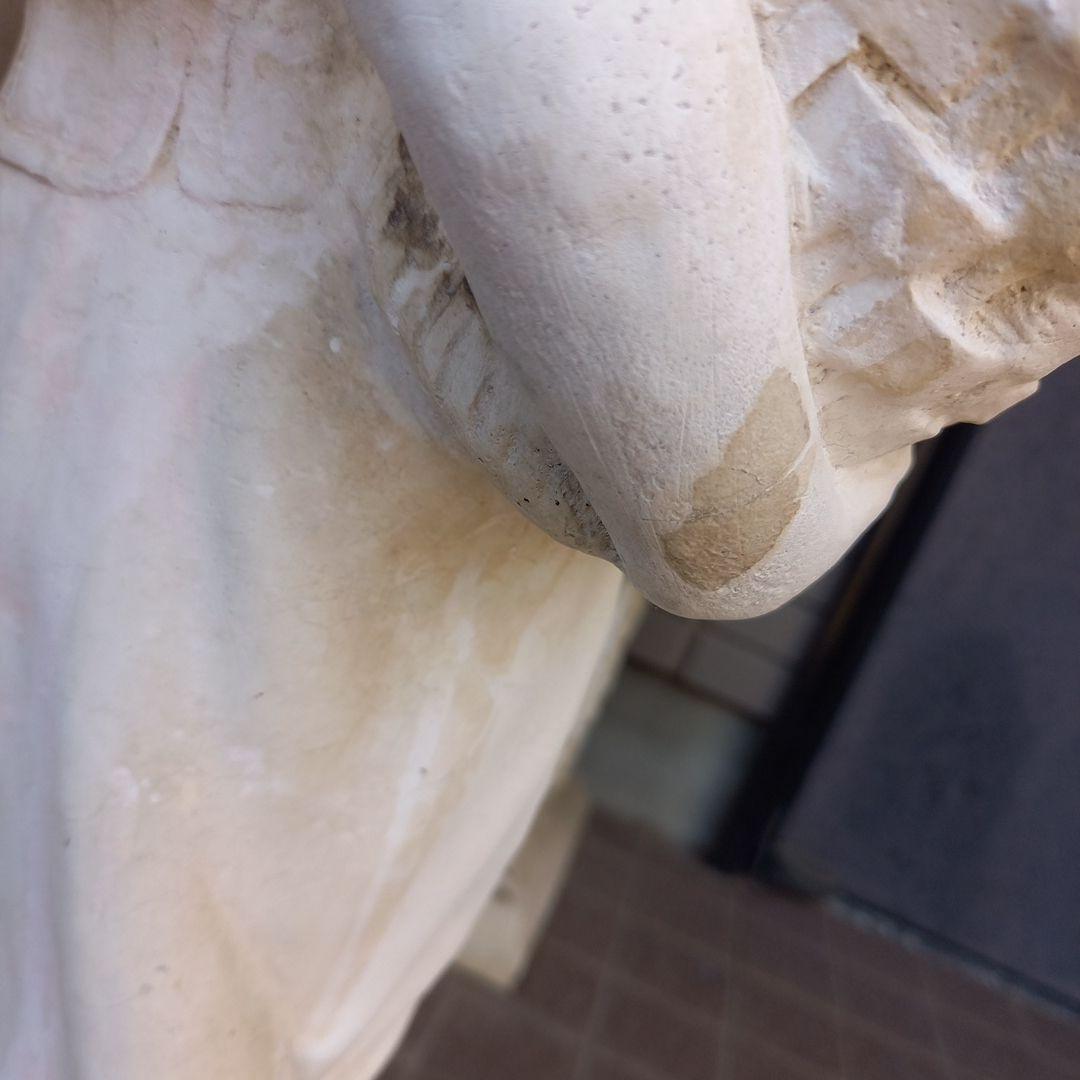 石膏製女性像 バスケット付き 　高さ　約70cm ￥9800送料込