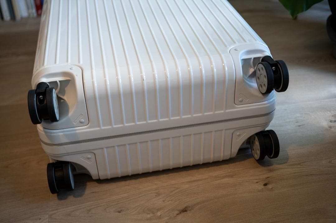[中古良品] RIMOWA Hybrid Check-In L　ホワイト