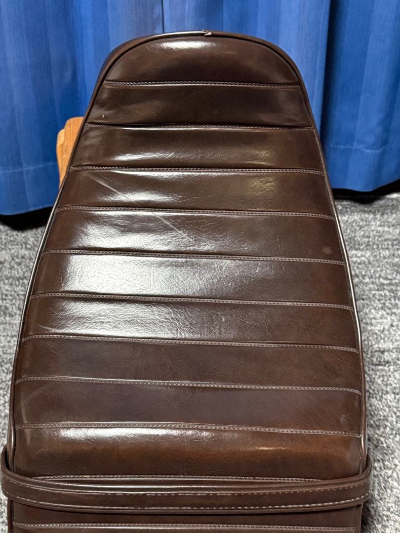 カワサキ ZRX400 純正ベース タックロールシート ローシート アンコ抜き