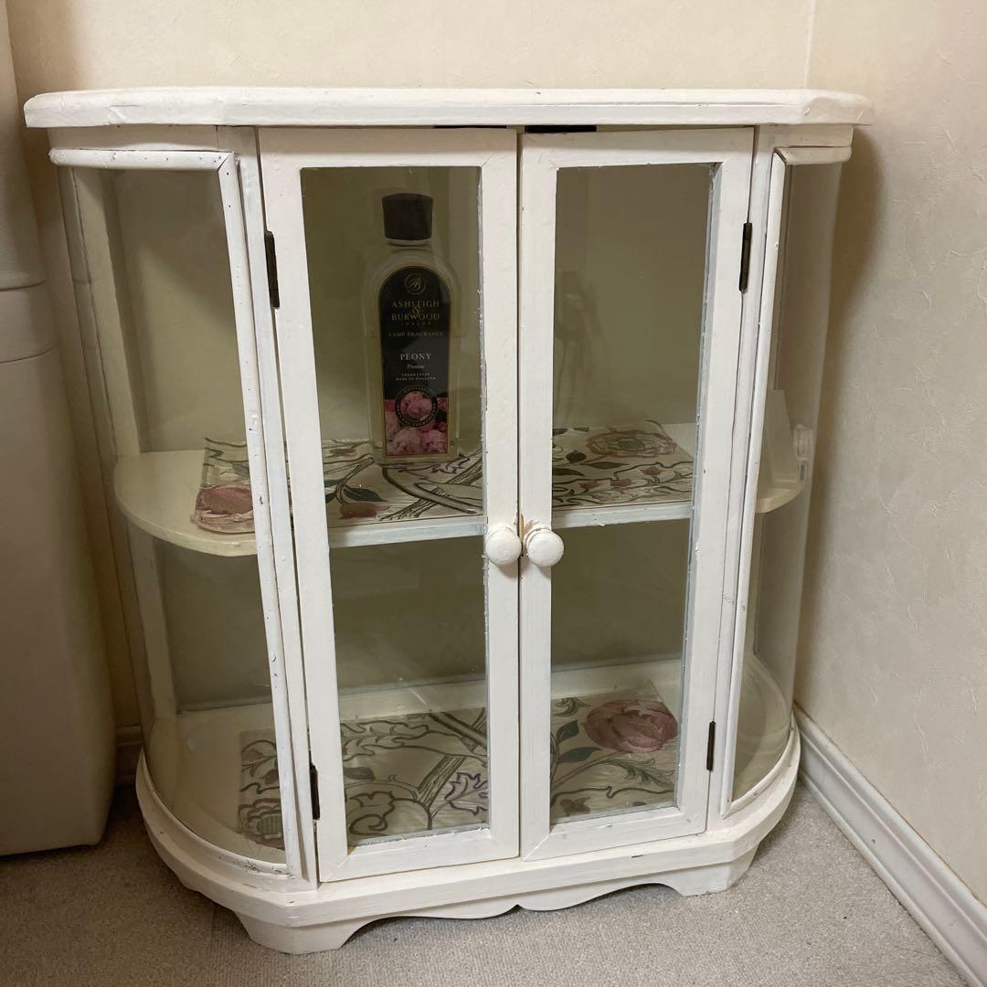 白家具　キャビネット