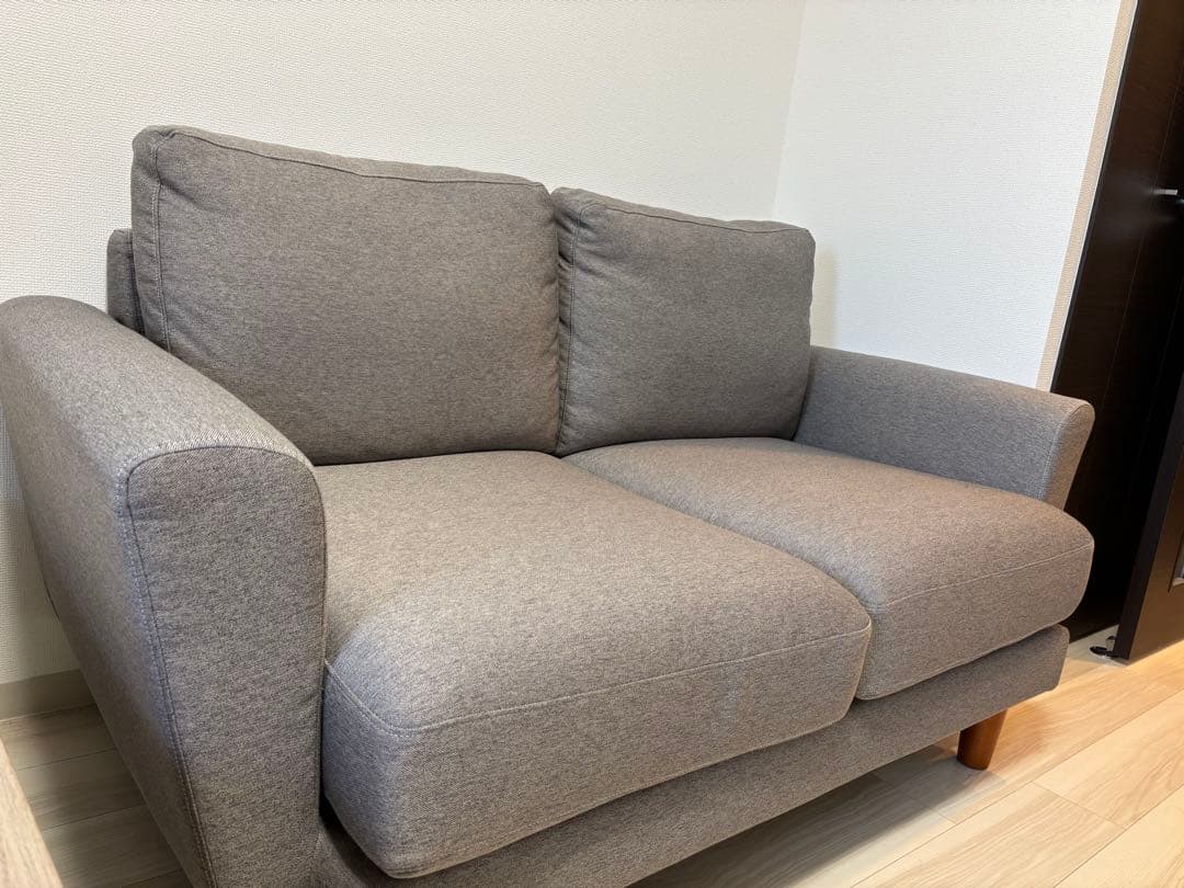 NOCE 2人掛けソファー（グレー）
