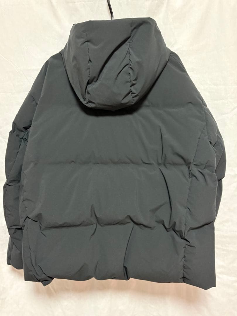⭐️新品⭐️UNIQLOシームレスダウンパーカー