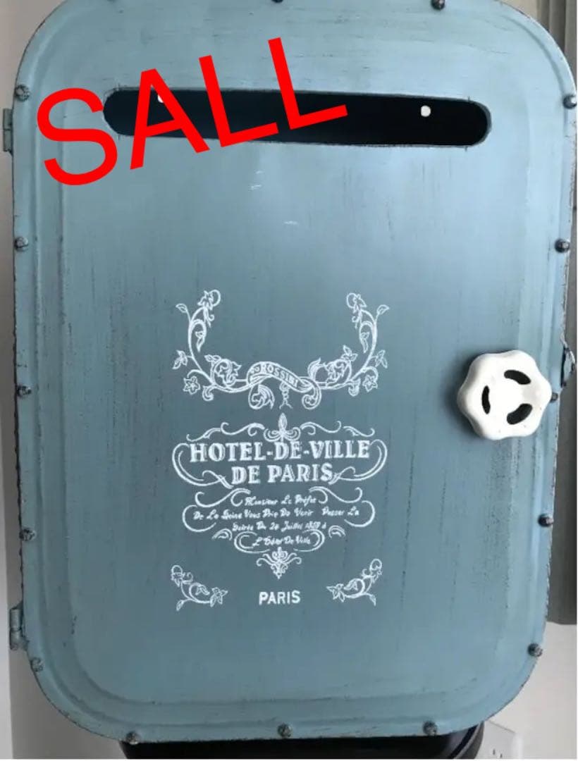 デザインが素敵なポスト