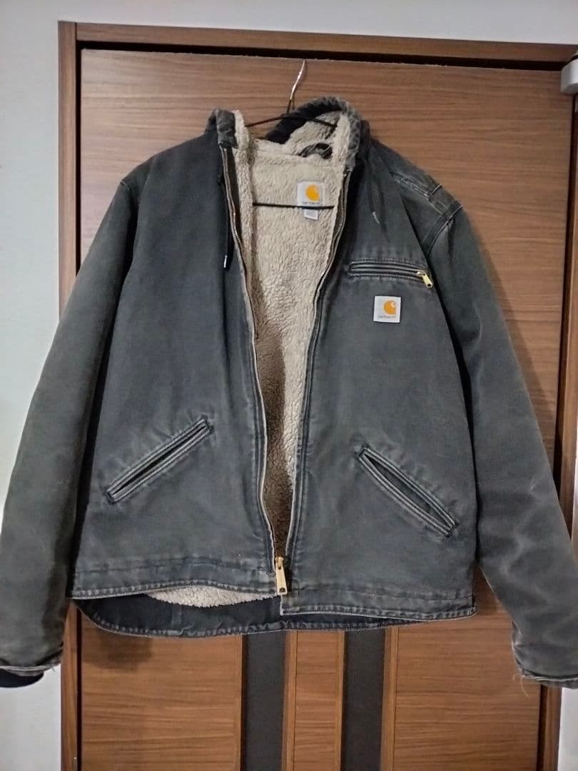 カーハート　シエラジャケット