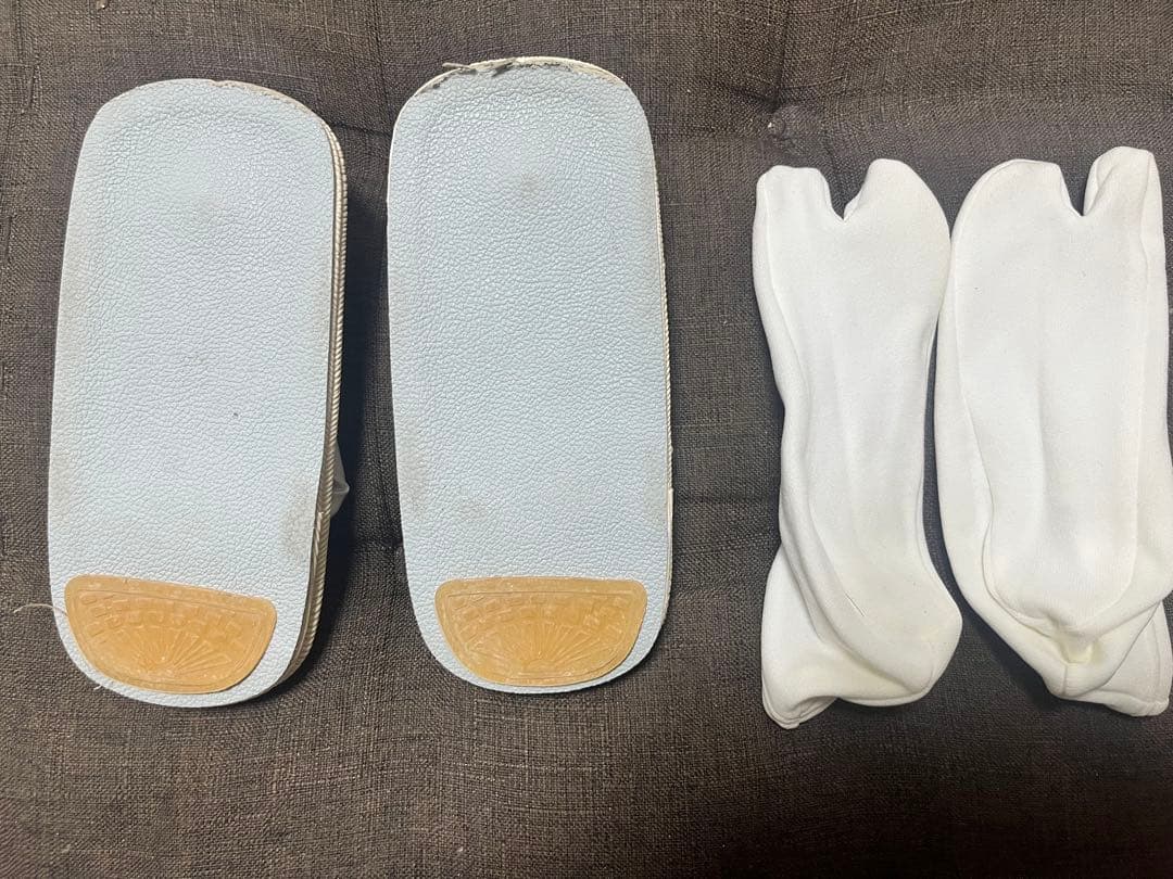 七五三　着物　男の子　5歳　足袋・下駄つき　黄緑　兜　緑　袴　中古