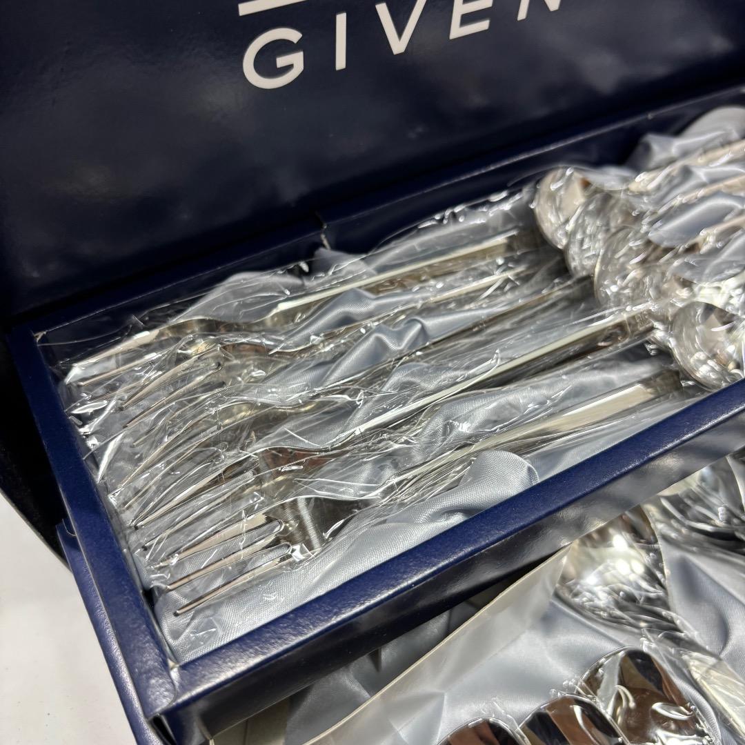 未使用【ジバンシィ本物】カトラリーセット/4種×5本/18-8オールステンレス