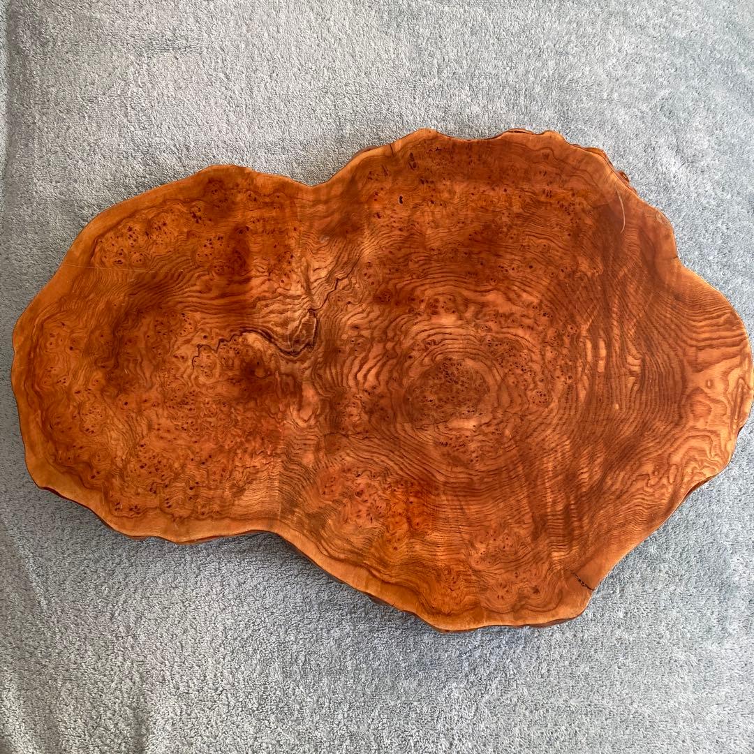 瘤杢目材　一枚板　鳥眼杢　座卓　高級テーブル　花台　トンカツ風