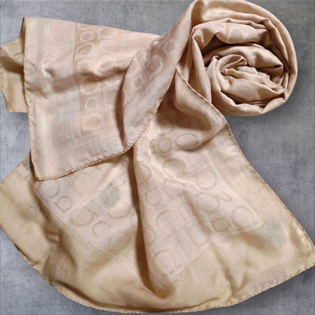 新品未使用フェラガモ シルク.コットン スカーフ ストール