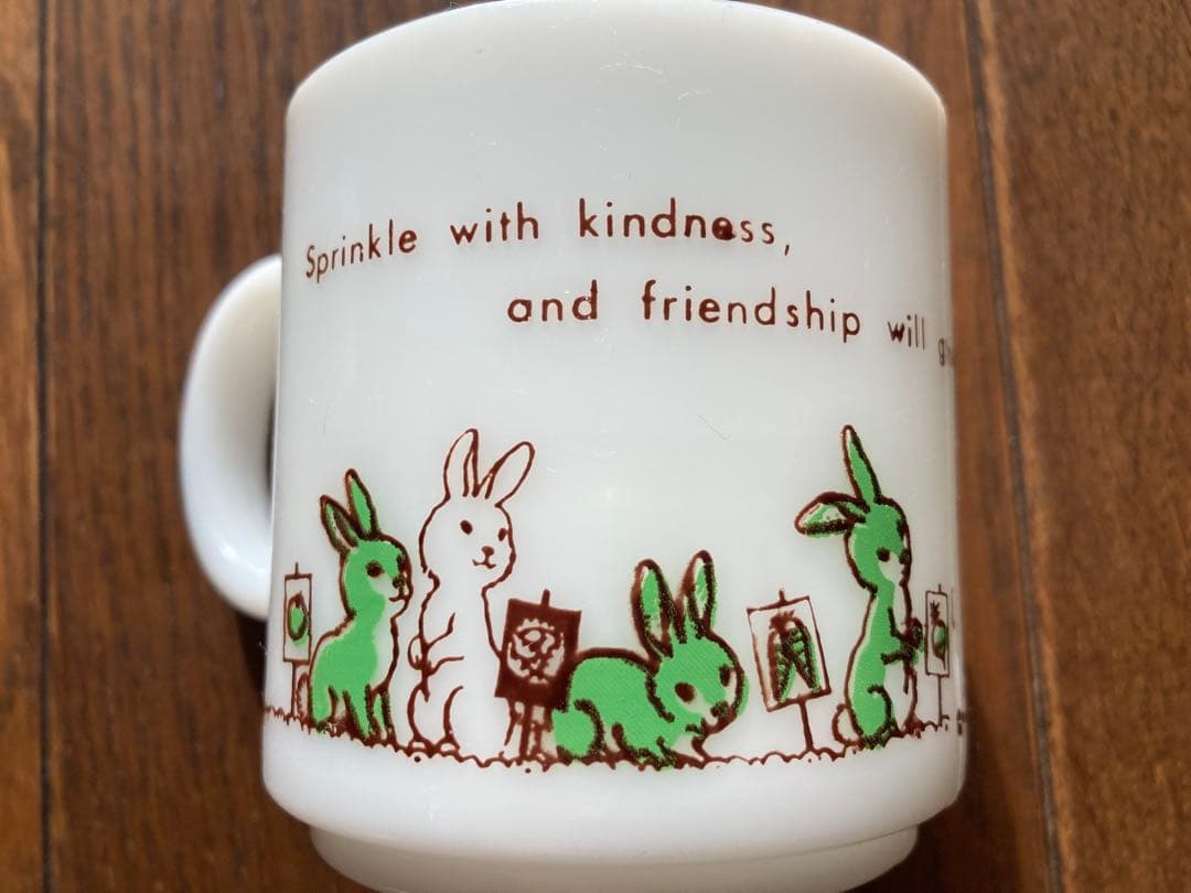 ヘーゼルアトラス　デイジー　動物　マグ　4つ　セット