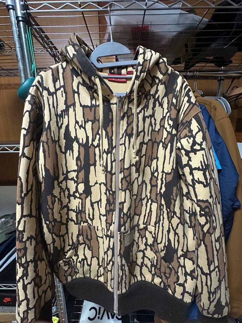 激レア supreme ジップパーカー リアルツリー 値下げ可