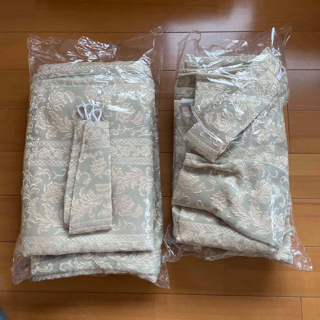 エンボス花柄グレー系ドレープカーテン150x100cm 2セット