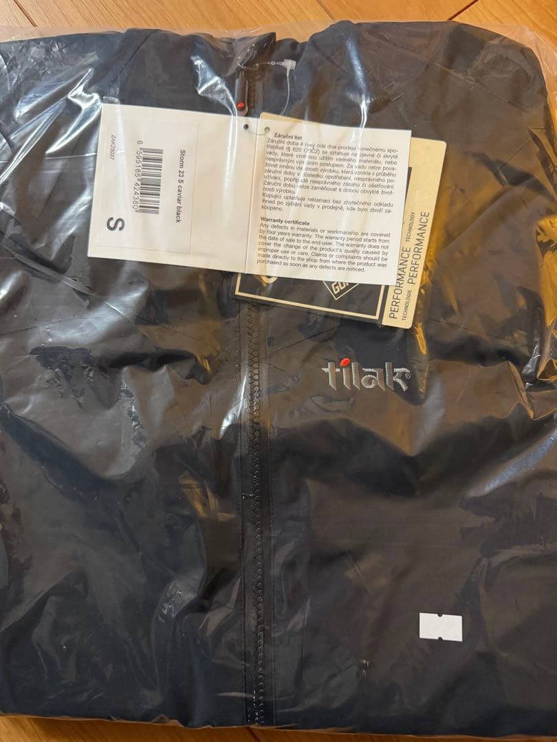 Tilak Storm Jacket　Sサイズ