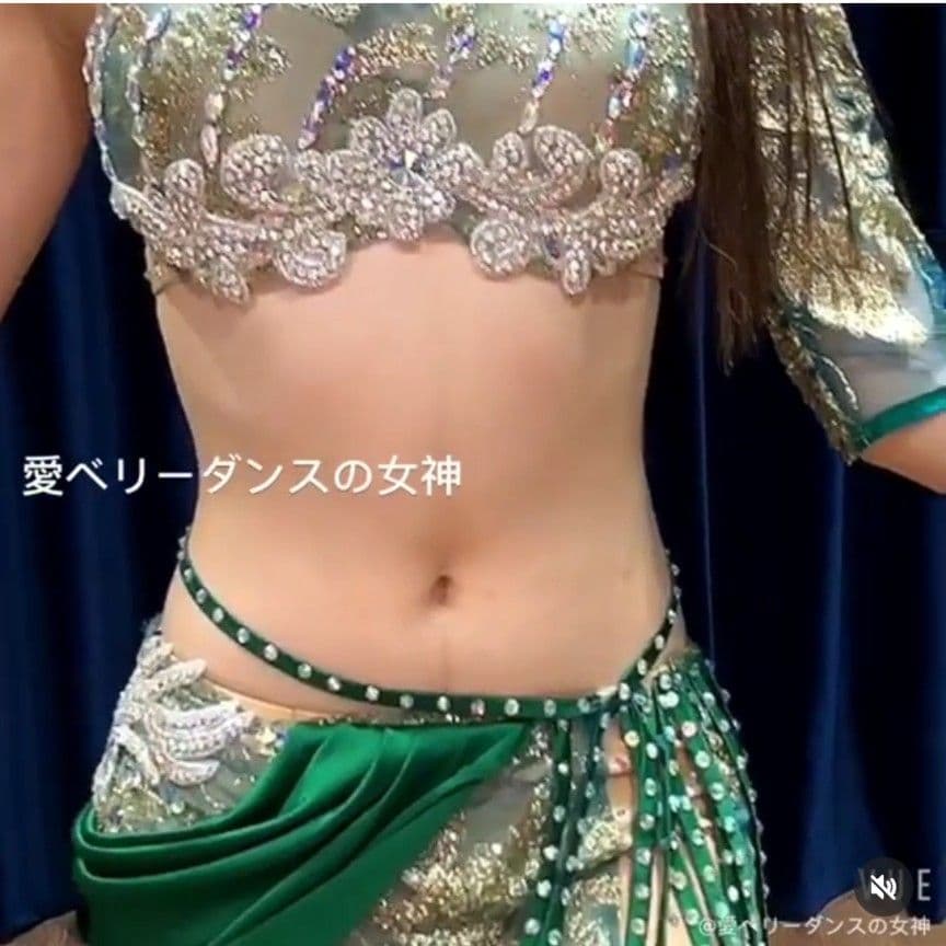 ベリーダンス セットアップ 緑