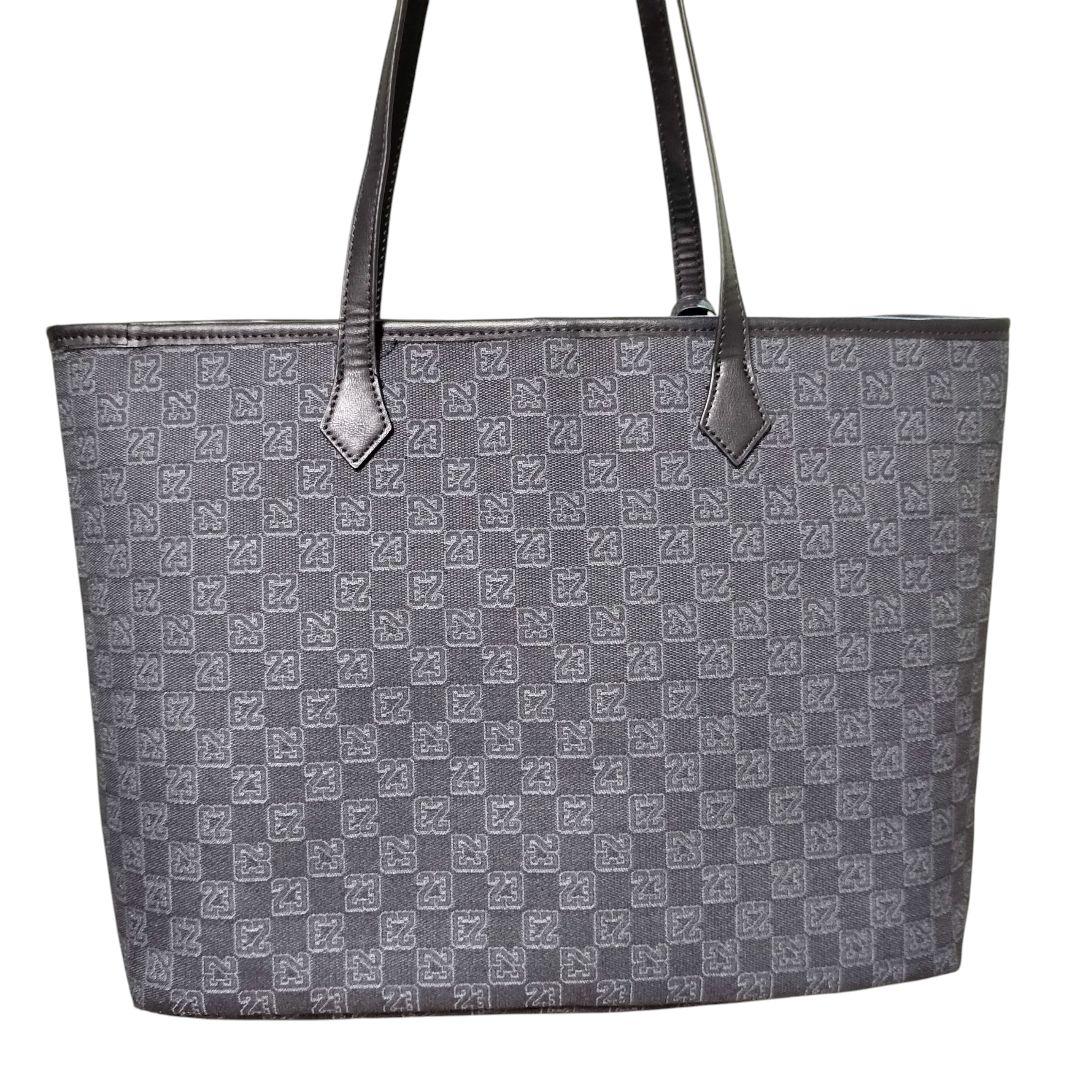 NIKE　JORDAN　ジョーダン　モノグラム　トートバッグ　ブラック　美品