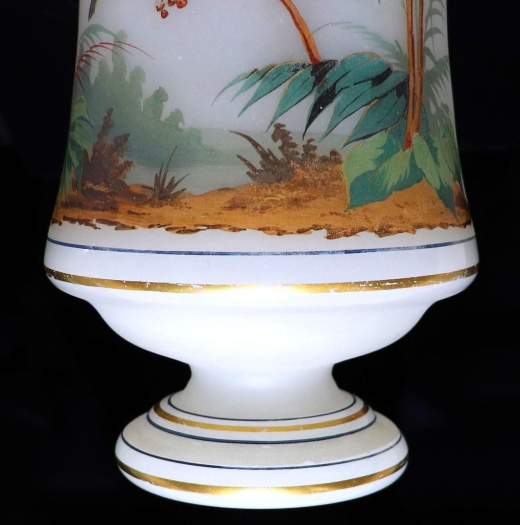 オールド・バカラ 上級オパーリンクリスタルガラス製大型花瓶 美術館級ジャポニスム