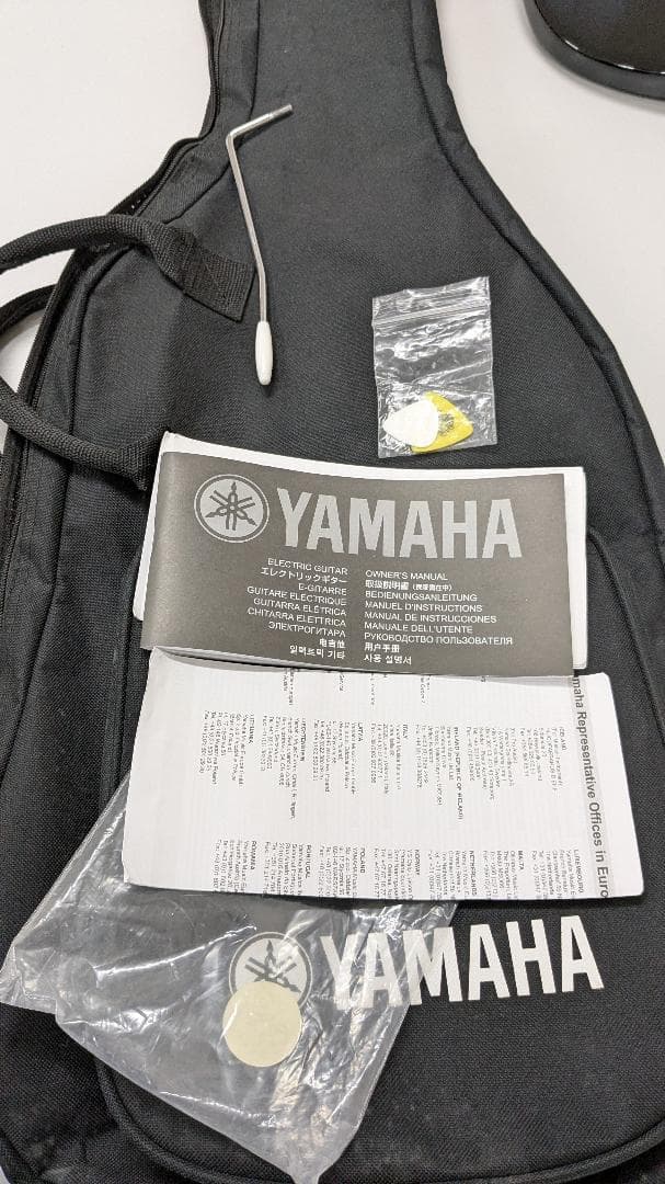 u*t様 Yamaha Pacifica 112 エレキギター ブラック