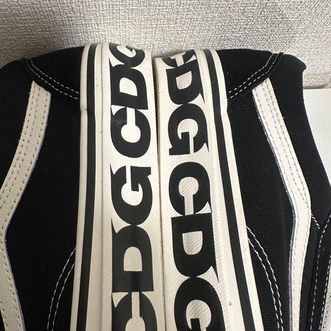 新品未使用VANS COMME des GARÇONS オールドスクール27