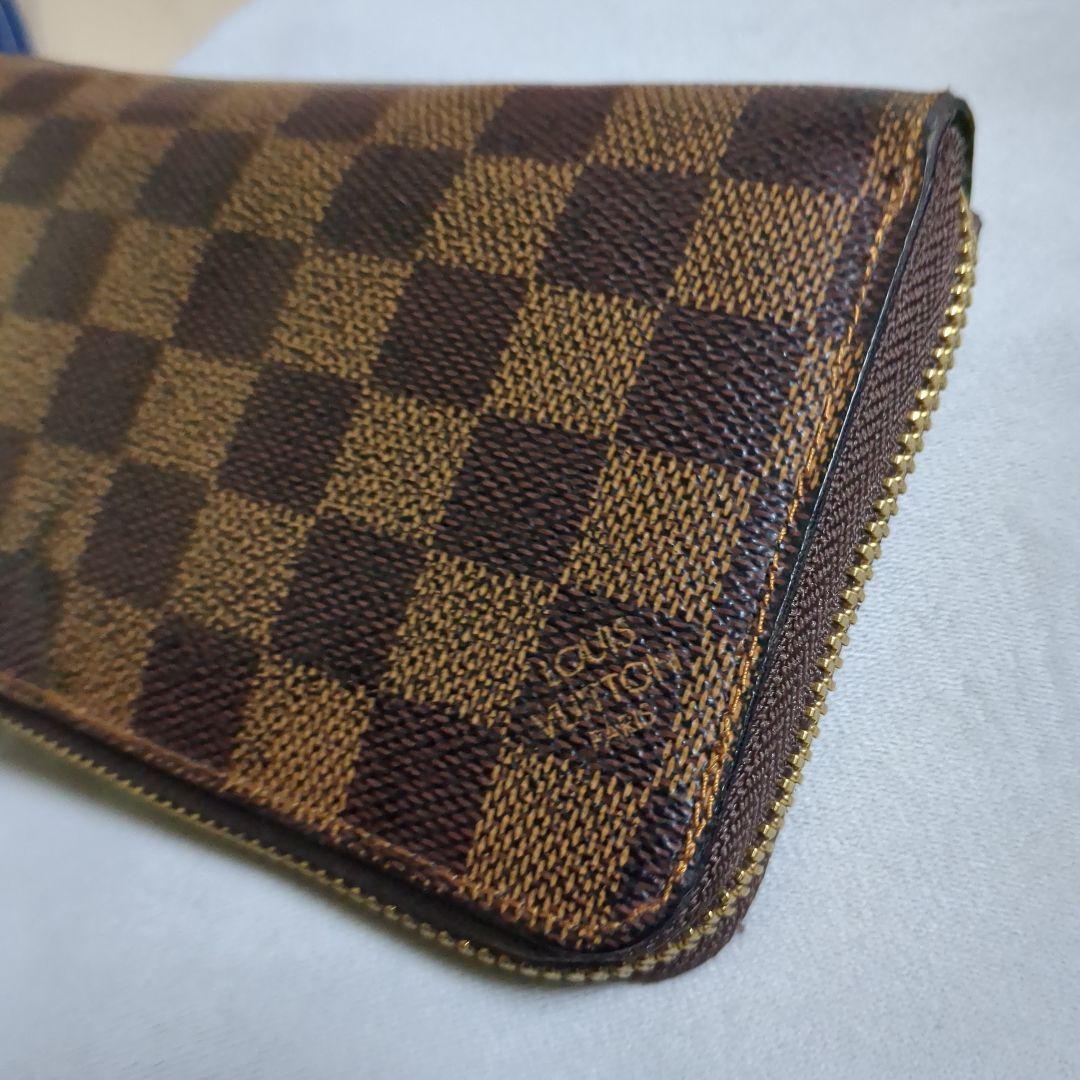 ルイヴィトン　ダミエジッピーウォレット
