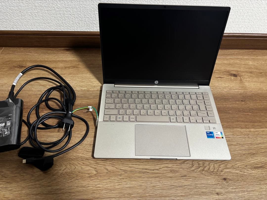 HP Pavilion Plus Laptop 14 2.8k液晶 SSD1TB