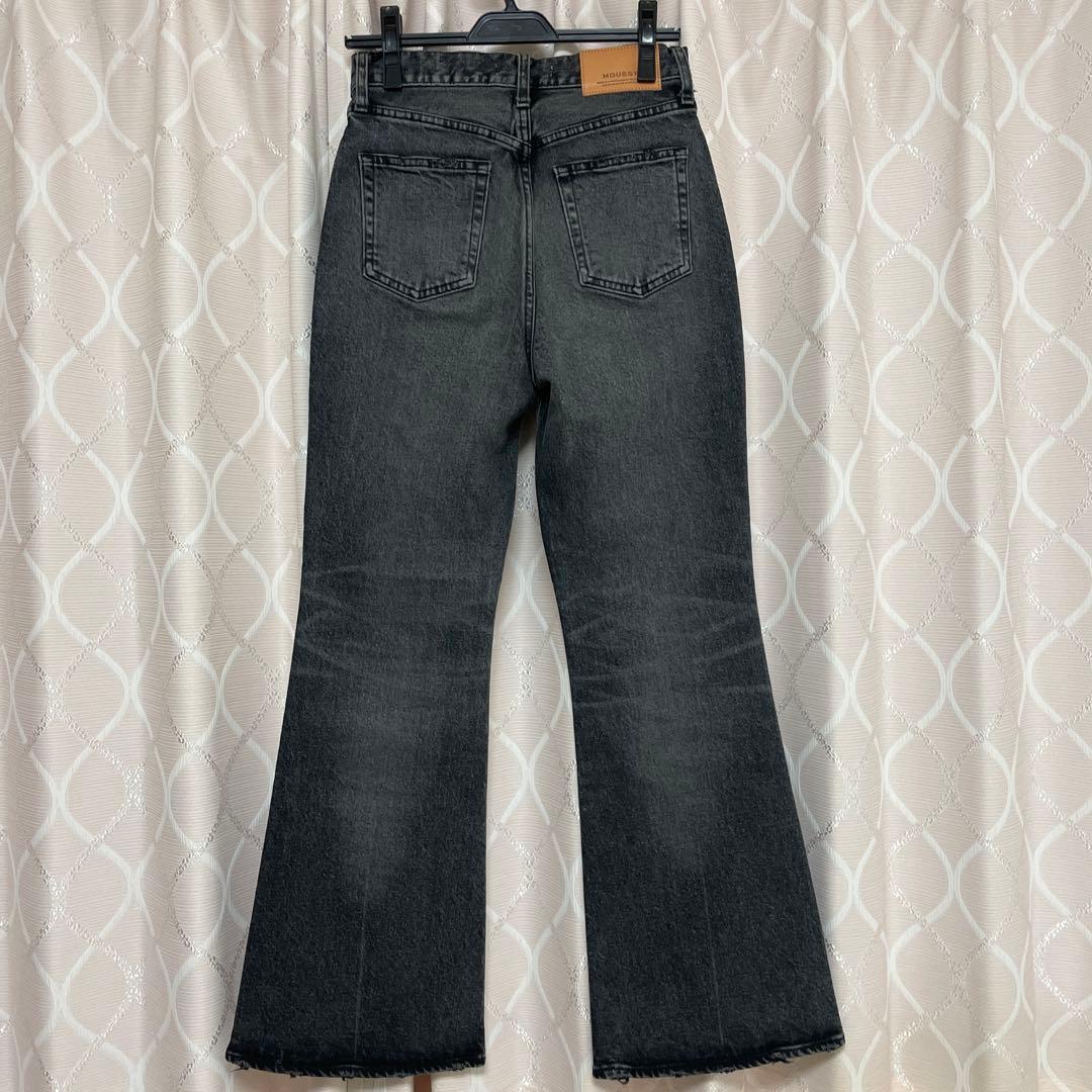 美品　MOUSSY MVS FLARE ブラック　26インチ