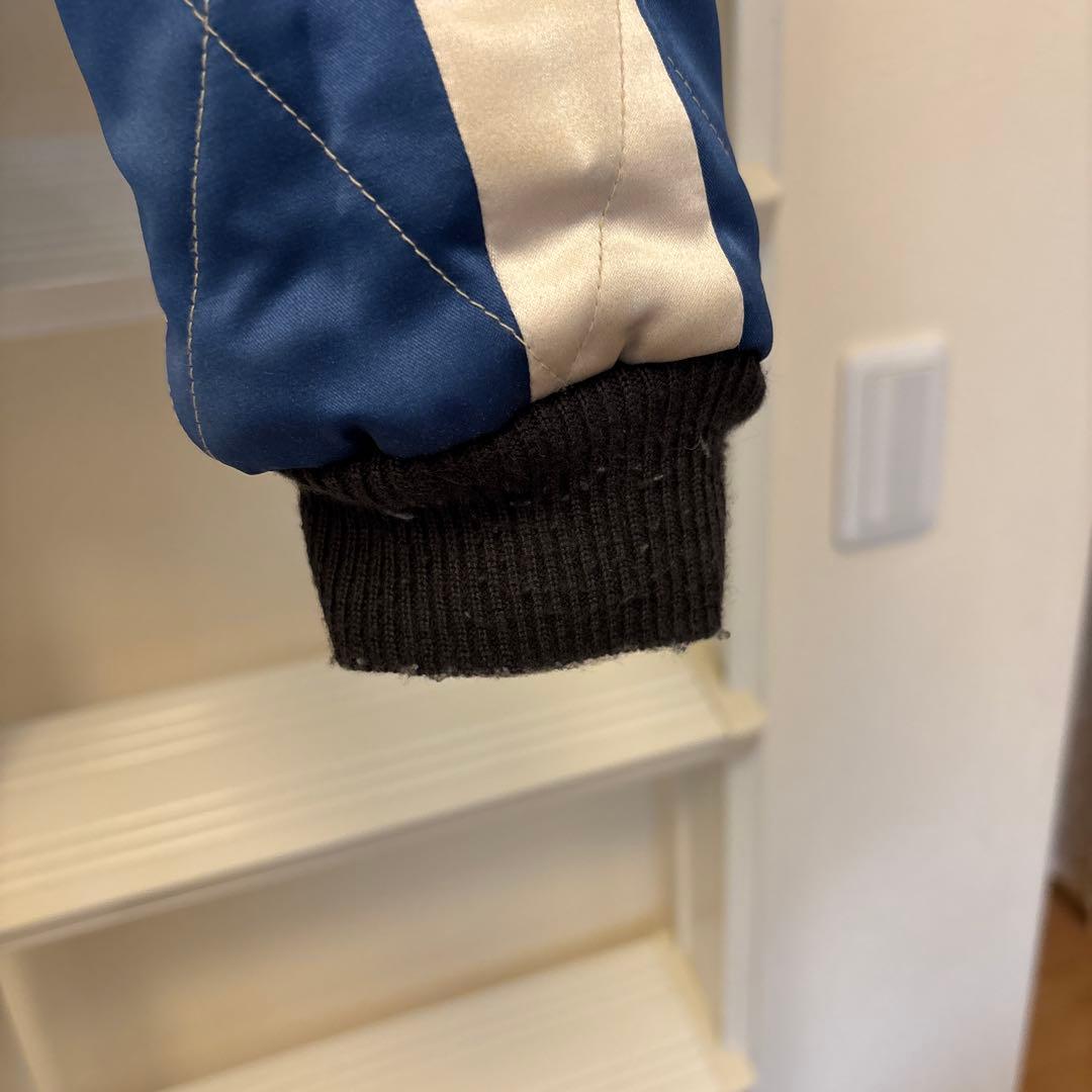 東洋エンタープライズ　虎とドラゴン刺繍 ベルベットスカジャン