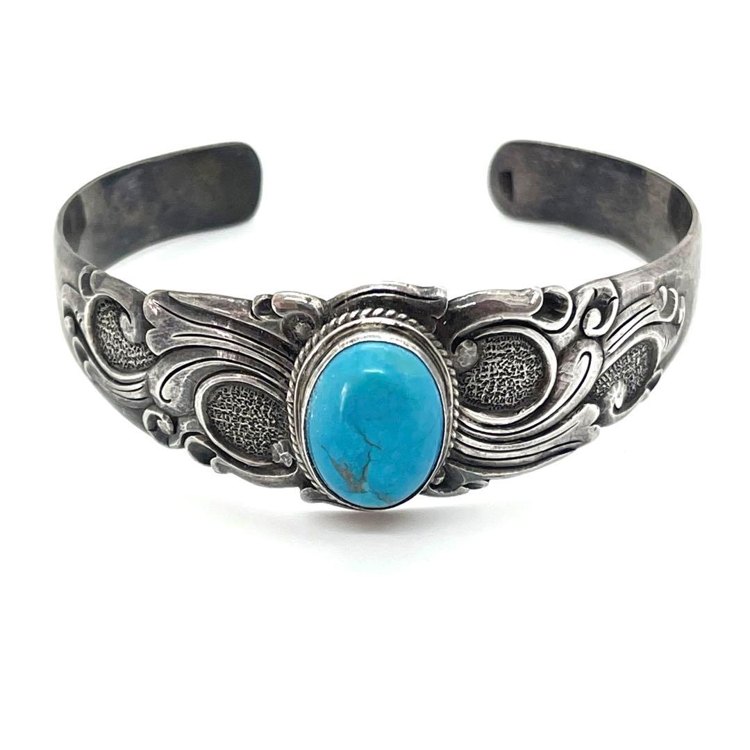 ●NAVAJO・ナバホ族●ターコイズ●アンティーク●シルバーバングル●925