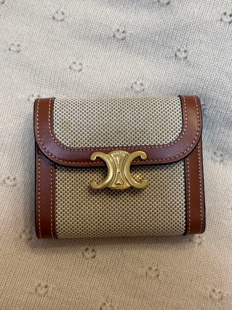 CELINE スモールフラップウォレット トリオンフ ナチュラル タン