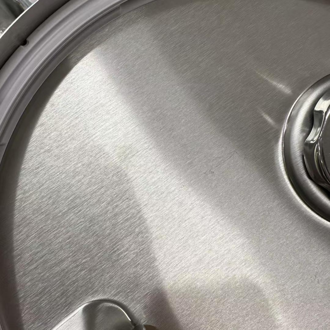 未使用　ビタビットプレミアム 3.5L シルバー