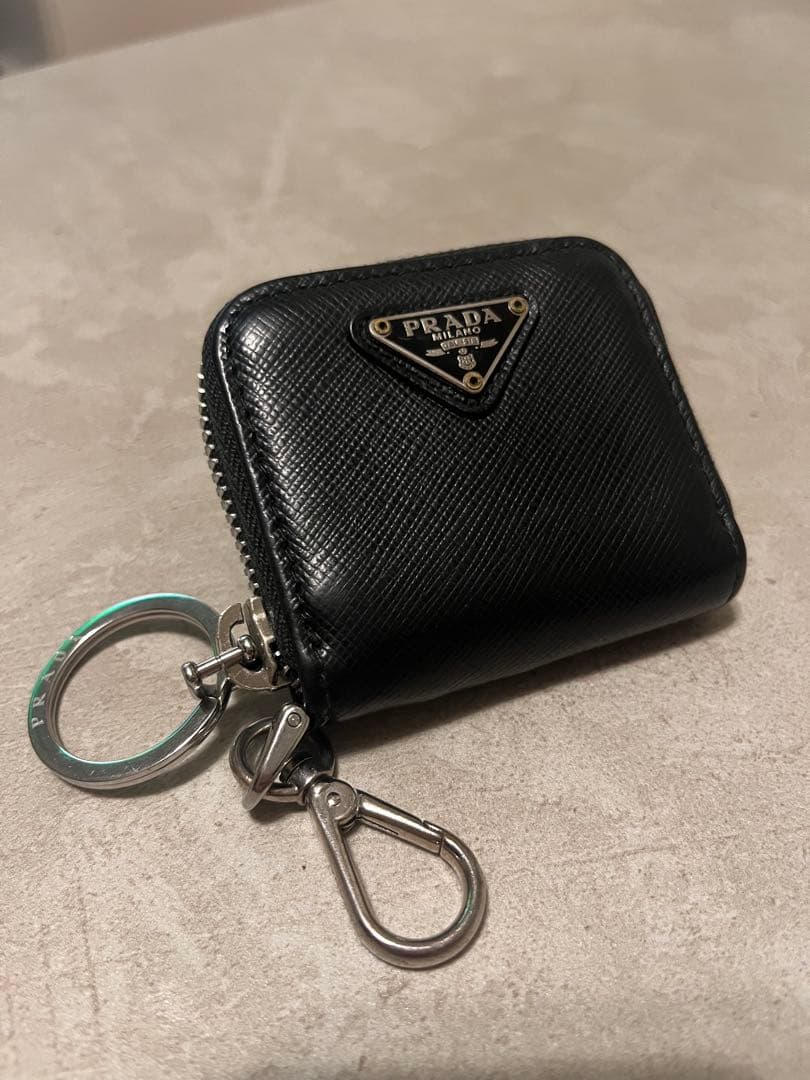 プラダ 小銭入れ ケース ブラック 黒 レザー PRADA 財布 メンズ