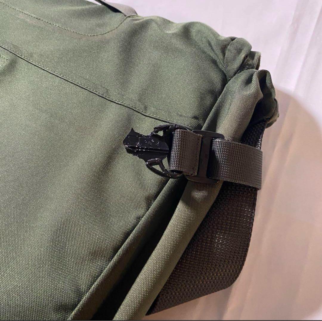 09年製 Patagonia Messenger Bag